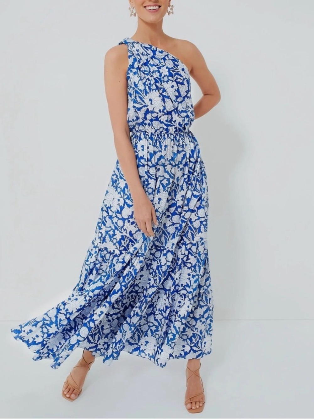 NWT CHARINA SARTE Tuckernuck Exclusive Blue Botanica Long Dress Blue White M